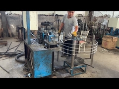 চীনে রেজার বার্বড ওয়্যার জাল কারখানা