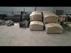 প্রতিরক্ষামূলক বাধাগুলির একটি নতুন ব্যাচ একত্রিত হতে শুরু করে