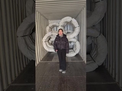 রেজার বার্বড ওয়্যার একটি কনটেইনারে প্রেরিত