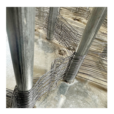 কাস্টমাইজড Galvanized Woven Tank Wire Mesh Net Anti Tank Track Wrapping Wire Mesh For Ukraine