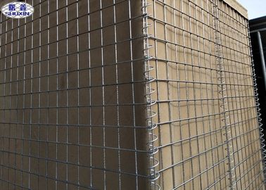 নিরাপত্তা প্রতিরক্ষামূলক বাধা / ঢালাই মেষ Gabions বক্স 3 বছর পাটা