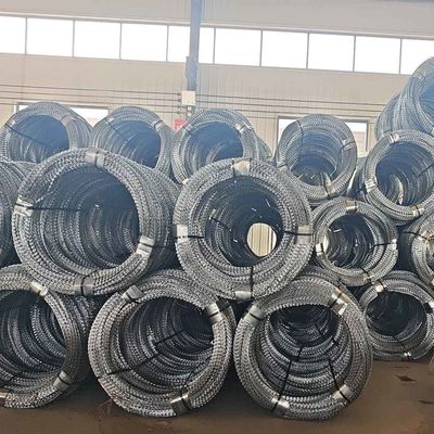 হট-ডিপ গ্যালভানাইজড রেজার কাঁটাতারের তারের সুরক্ষা অ্যান্টি ক্লাইম্ব বাধা