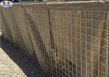 ঢালাই Gabion বক্স বালি পূর্ণ বাধা উচ্চ প্রসার্য এন্টি - প্রভাব ক্ষমতা