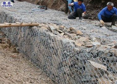 60 * 80 Gabion ওয়াল Cages / তারের খাঁচা স্টোন ওয়াল হেক্সাজোনল শৈলী বজায় রাখা